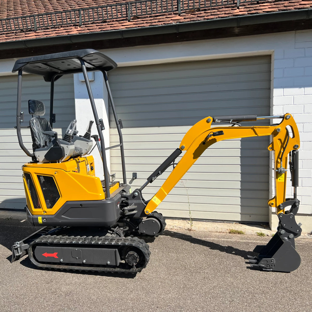 Minibagger HY16F2 Kettenbagger Kubota D722 mit Verstellfahrwerk & Schnellwechsler & 43cm Zahnlöffel