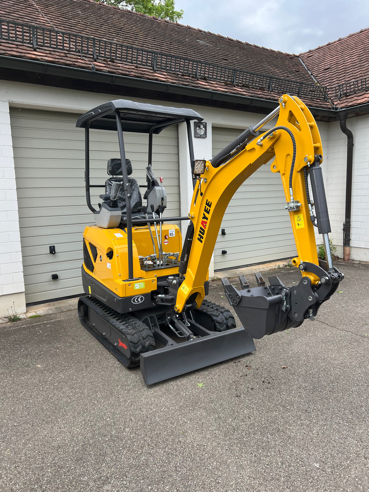 Minibagger HY18 Bagger 1800 kg Kubota 1,8 T