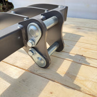 Rechen 90 cm für Minibagger breiter Rechen inkl. 2 Montagebolzen