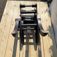 Greifer für Minibagger Anbaugerät für kleine Bagger