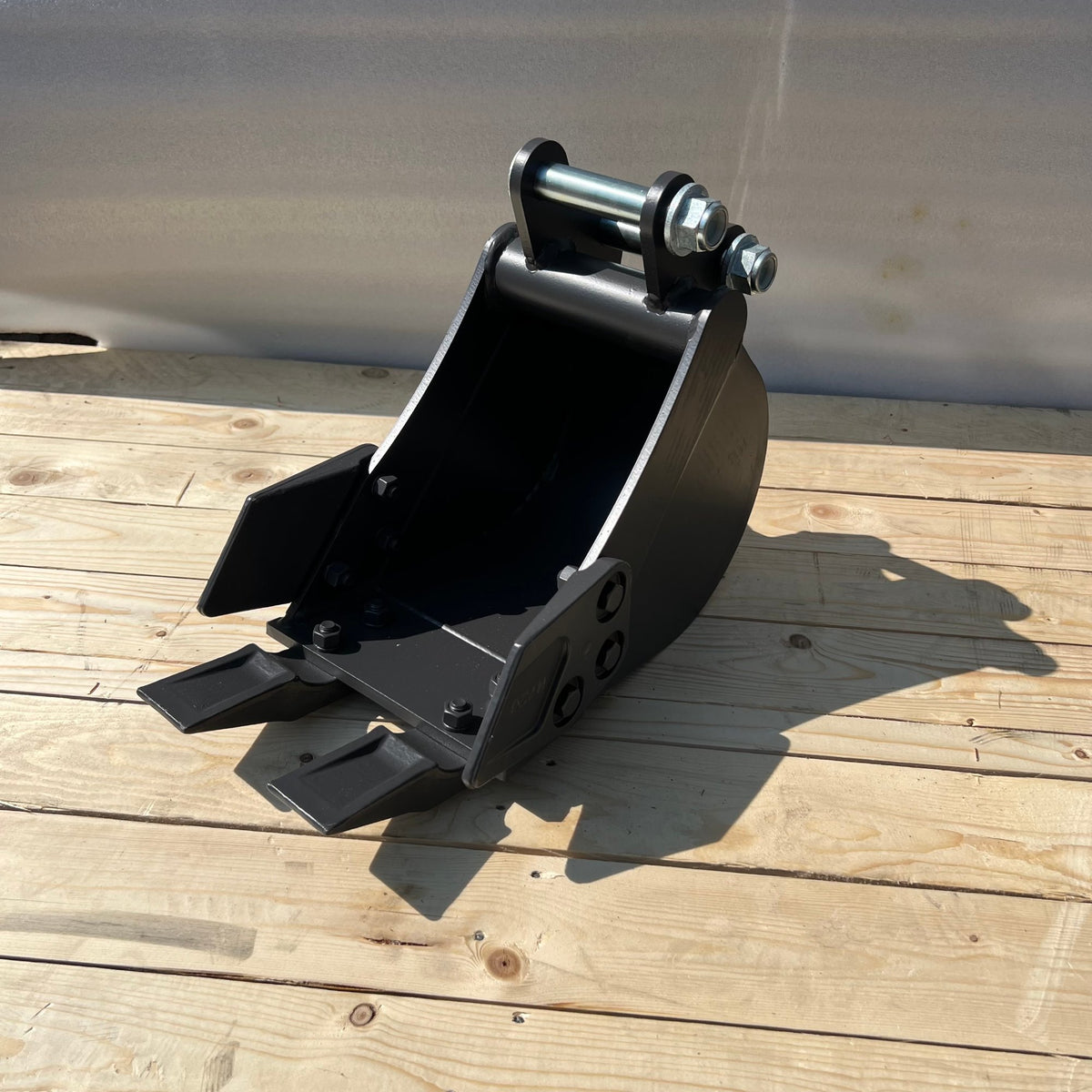 Tieflöffel mit Zähnen 20 cm Minibagger Zahnlöffel inkl. 2 Stück Haltebolzen