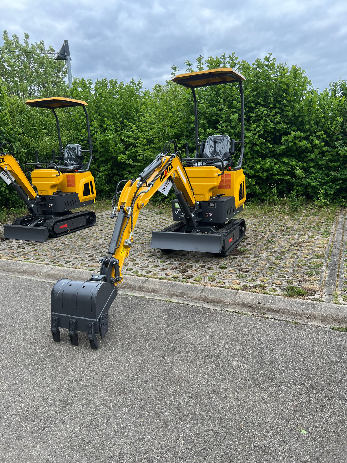 Minibagger HY10 Bagger 900kg Diesel inkl. Schnellwechsler & Zahnlöffel 7,6KW