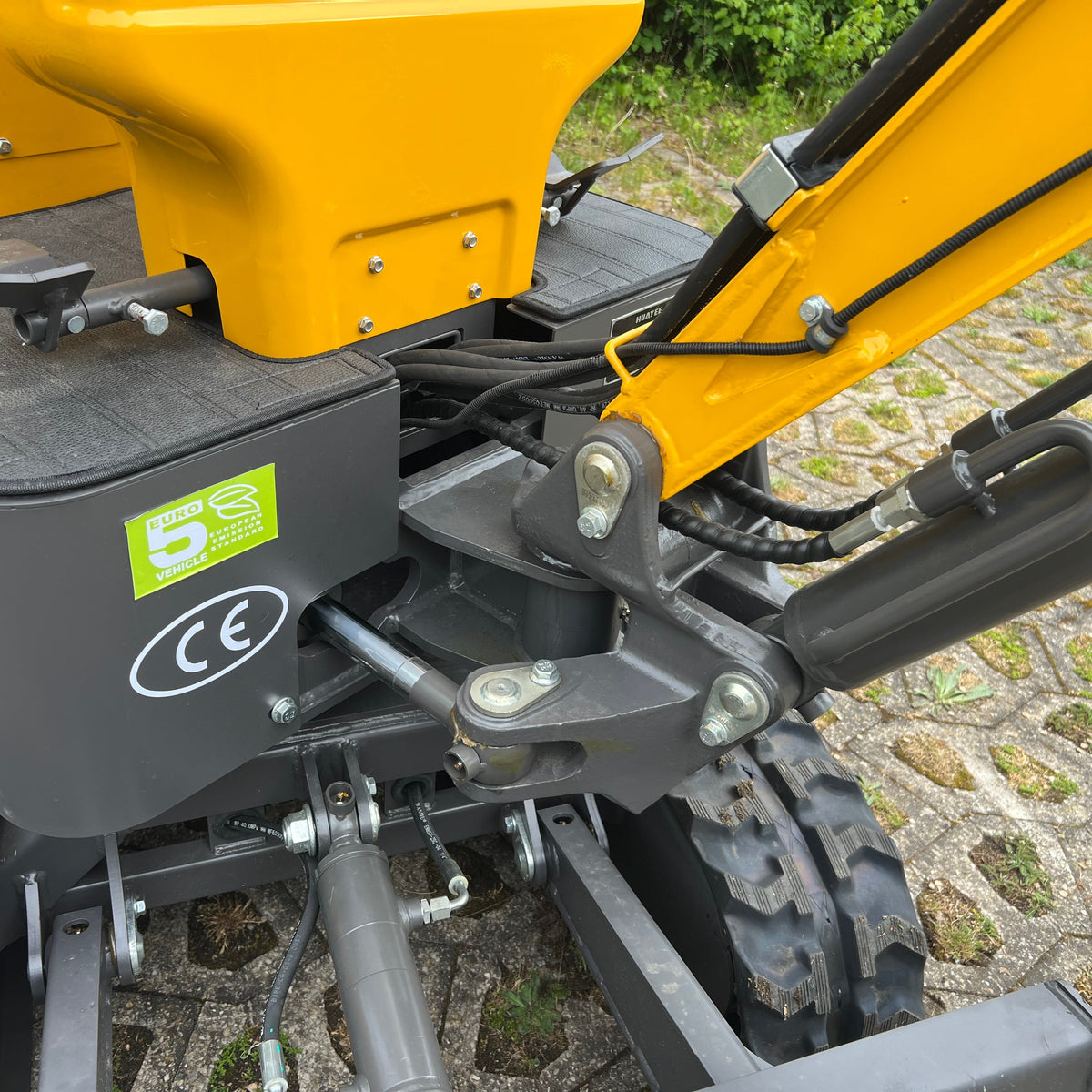 Minibagger HY10 Bagger 900kg Diesel inkl. Schnellwechsler & Zahnlöffel 7,6KW