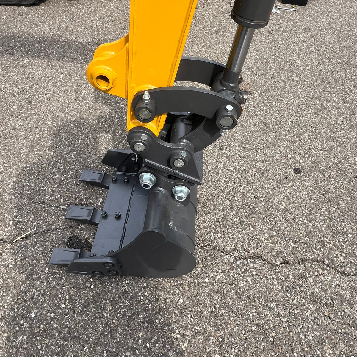 Minibagger HY10N2 - 1t, Koop 7,6KW Diesel, Schnellwechsler, 40cm Zahnlöffel