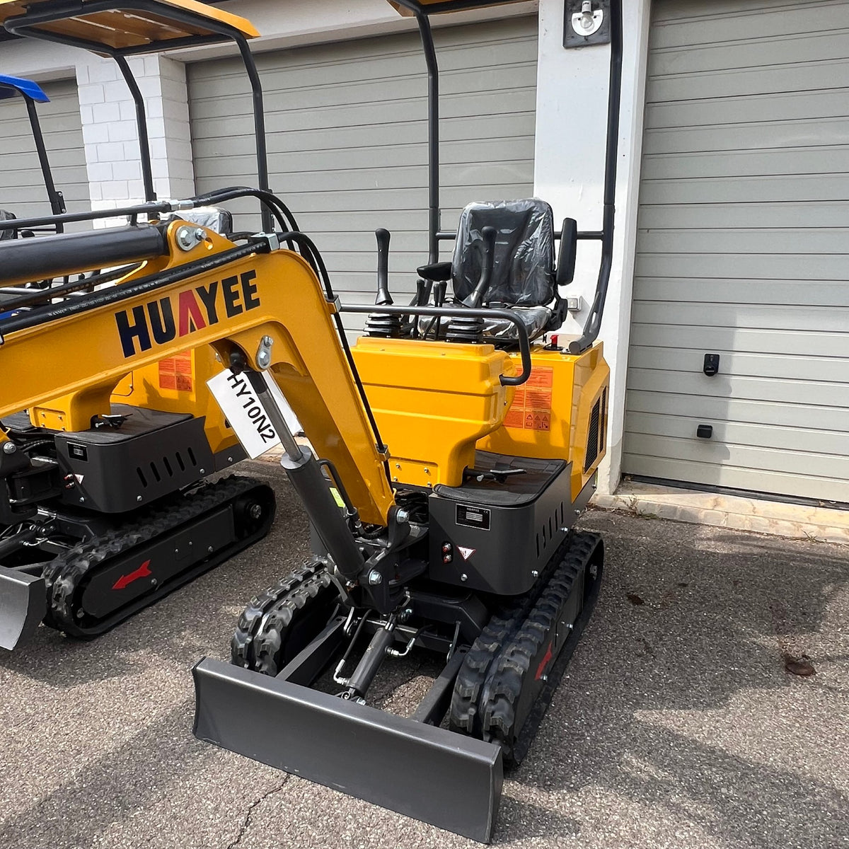 Minibagger HY10N2 - 1t, Koop 7,6KW Diesel, Schnellwechsler, 40cm Zahnlöffel